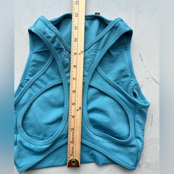 Women's Gymshark Sports Bra Teal Turquoise Flawless S Dry Racerback Pull-On Run - Picture 8 of 9
